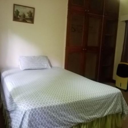 Harmony Hall Guest House Порт-Шепстон Экстерьер фото